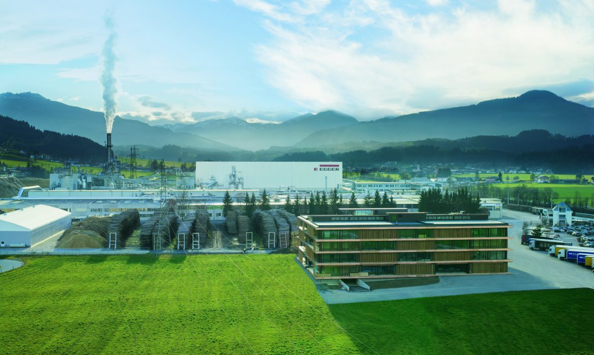 Od tartaku w Tyrolu do 20 fabryk na całym świecie
