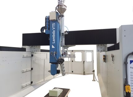 Wielkoformatowy druk 3D wdrożony do pięcioosiowego CNC Fanum